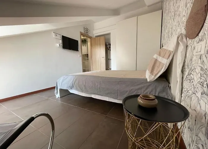 Happyhouse Apartment *